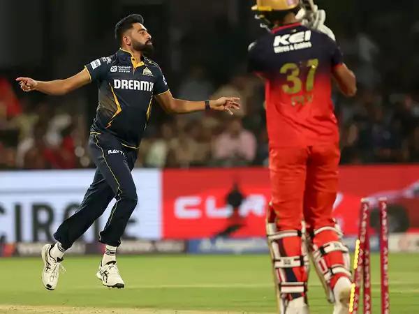 Siraj Vs RCB
