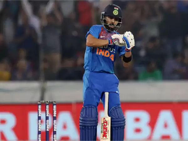 Virat Kohli notebook sent off